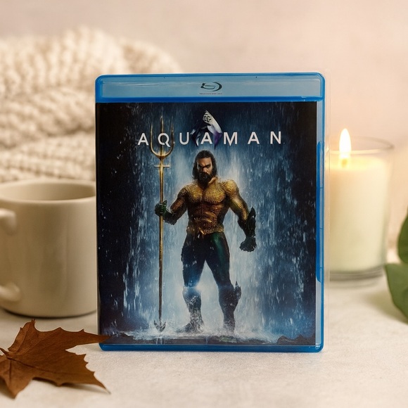 Aquaman Blu-ray Disc | DC Superhero Epic | Cozy Fall Movie Night Pick - Picture 1 of 4